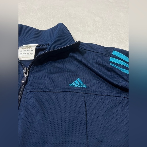 Adidas Lightweight Jacket - Picture 5 of 8